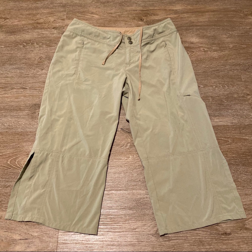 SOLD ❗️3 for $20 Athleta wide leg cropped pants